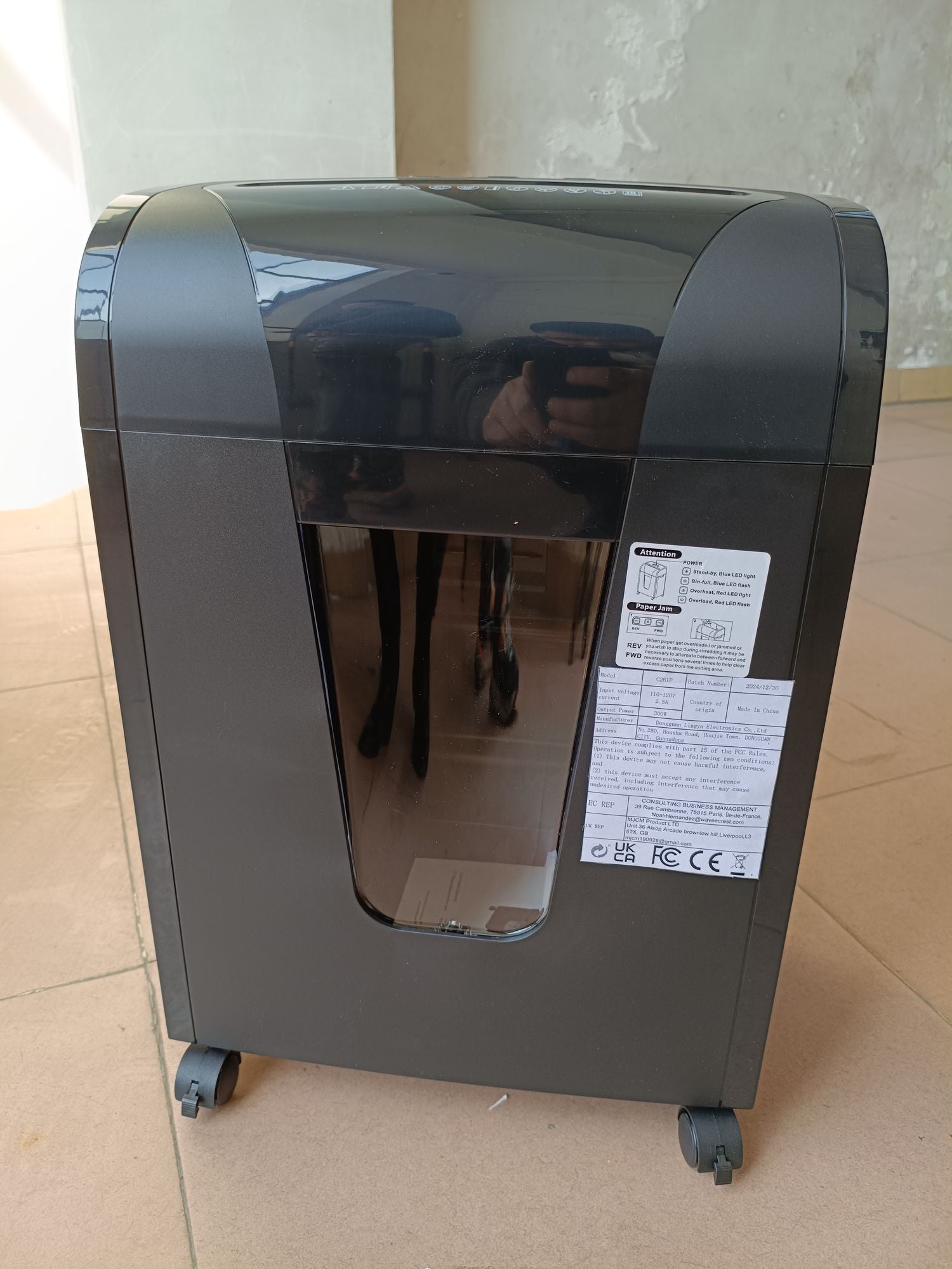 Woolsche Paper Shredder, 18-Sheet Cross Cut with 18 Liters Pull Out Bin, P-4 Security Level, Shred Paper and Credit Card, Durable&Fast with Auto Jam Proof System Shredder for Office - JM Variety Store